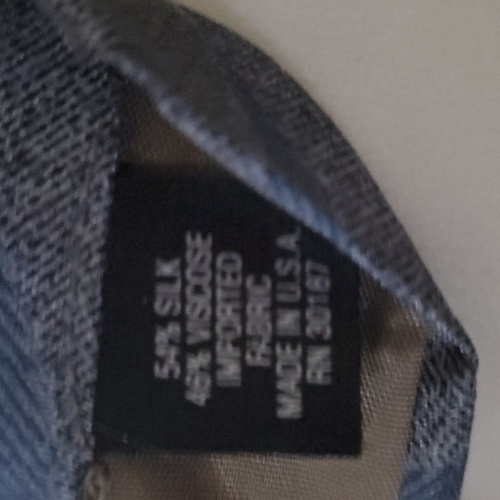 Perry Ellis - Picture 5 of 5